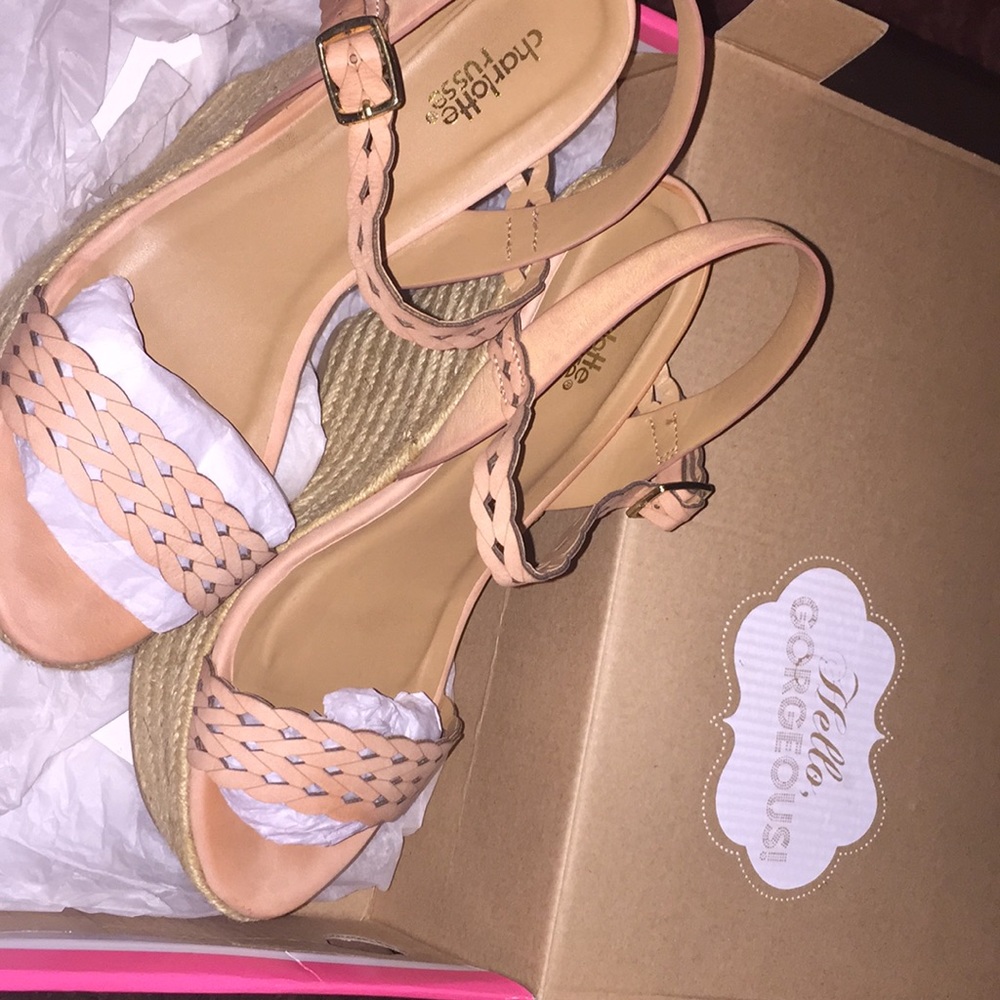 Spring Wedges - Picture 3 of 3